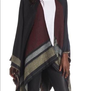 Bp Colorblock Cape
